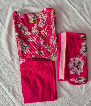 Fuchsia V-Neck Floral Pleated Kurti Set